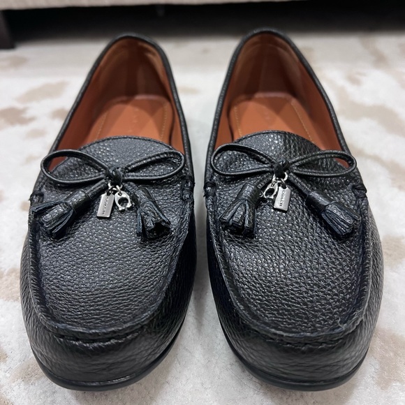 COACH NWOT Greenwich Slip-on Flat Loafer Black Pebble Leather Bow Tassel, Size 9 - Picture 3 of 9